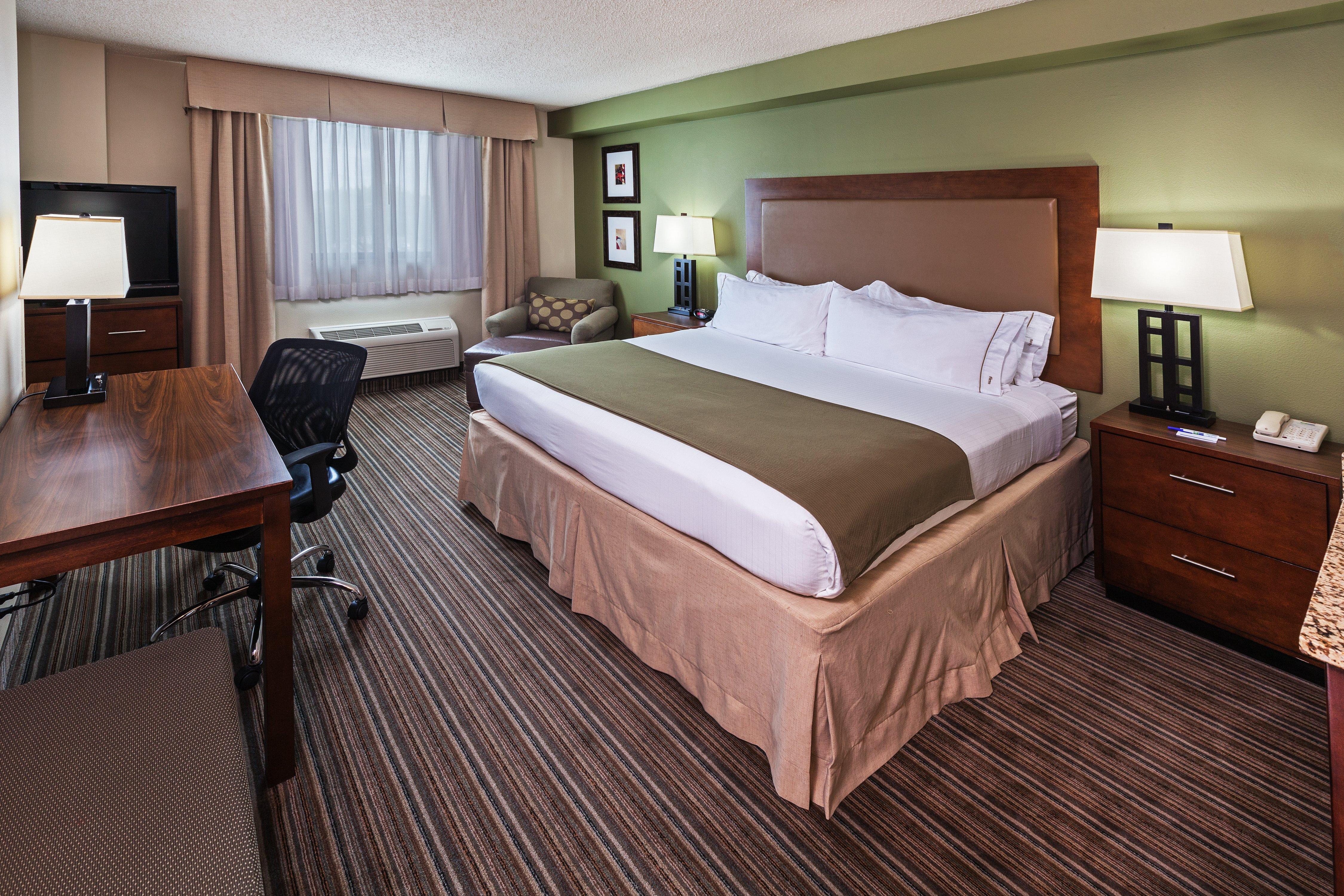 Holiday Inn Express & Suites Fort Worth Downtown By Ihg Exterior photo