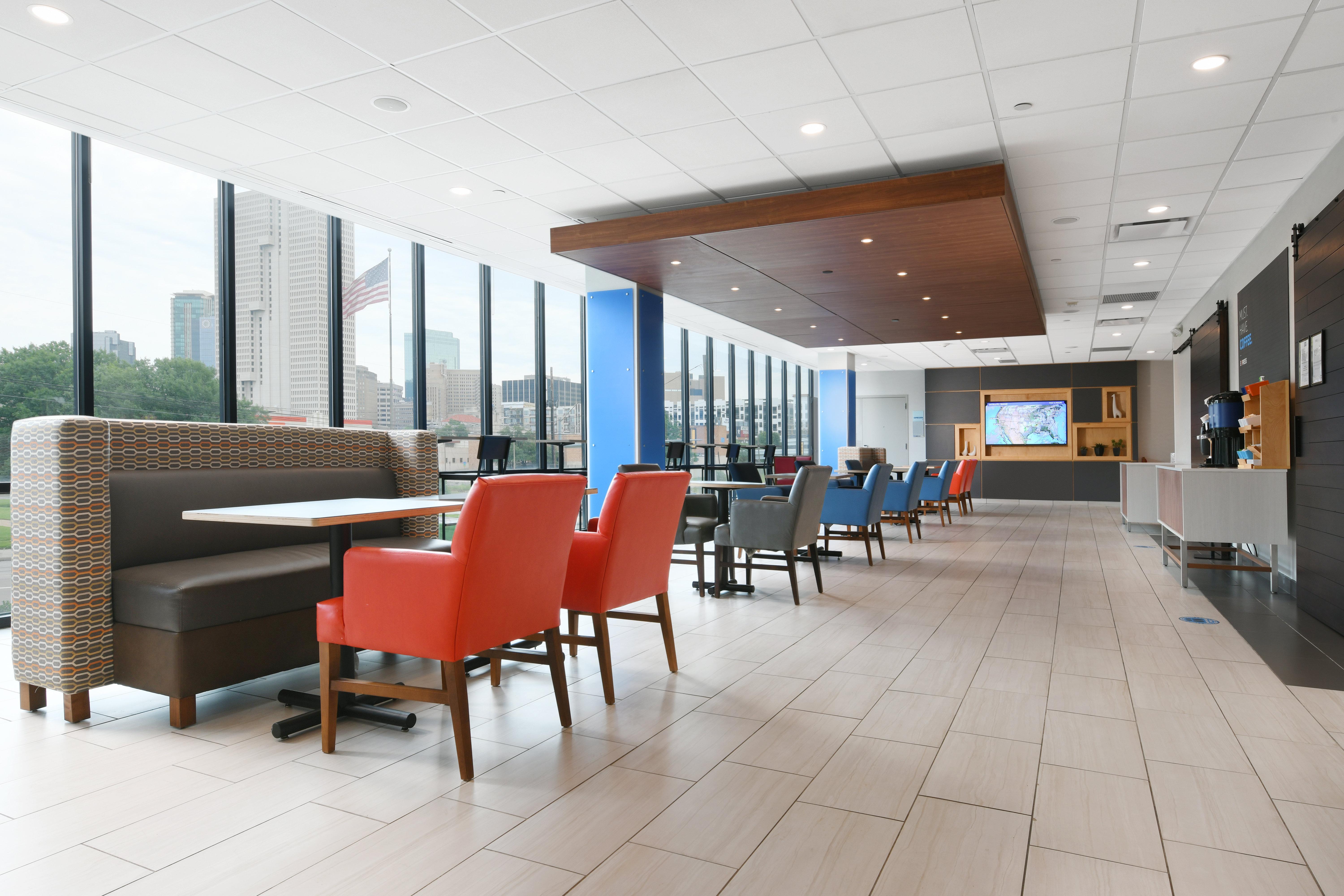 Holiday Inn Express & Suites Fort Worth Downtown By Ihg Exterior photo