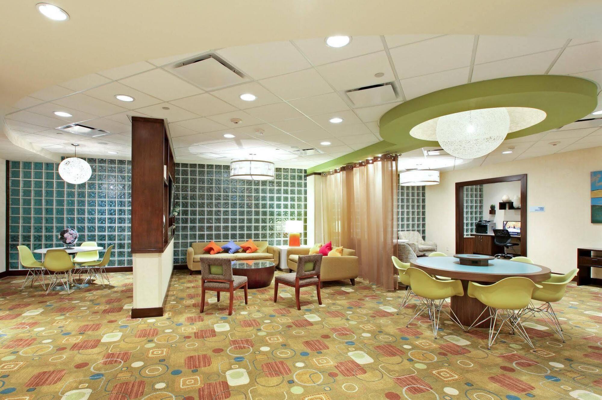 Holiday Inn Express & Suites Fort Worth Downtown By Ihg Exterior photo